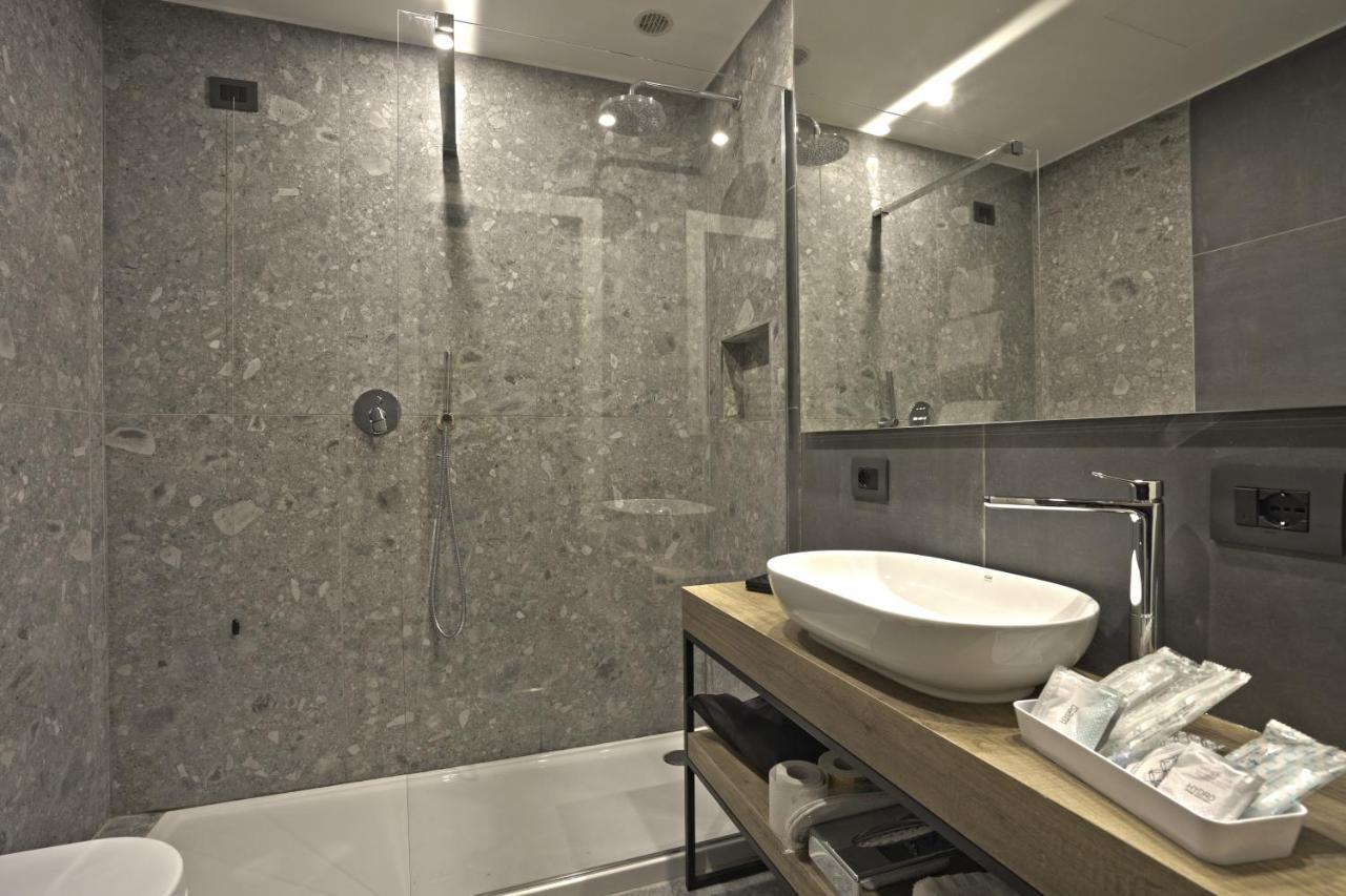 Hotel Motel Ascot Лиссоне Экстерьер фото