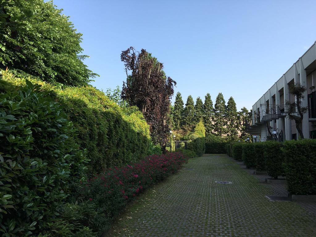 Hotel Motel Ascot Лиссоне Экстерьер фото