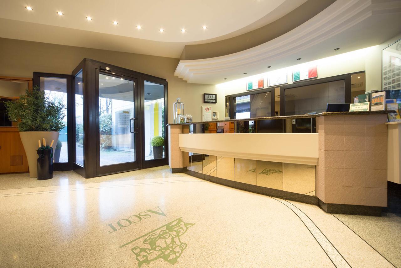 Hotel Motel Ascot Лиссоне Экстерьер фото