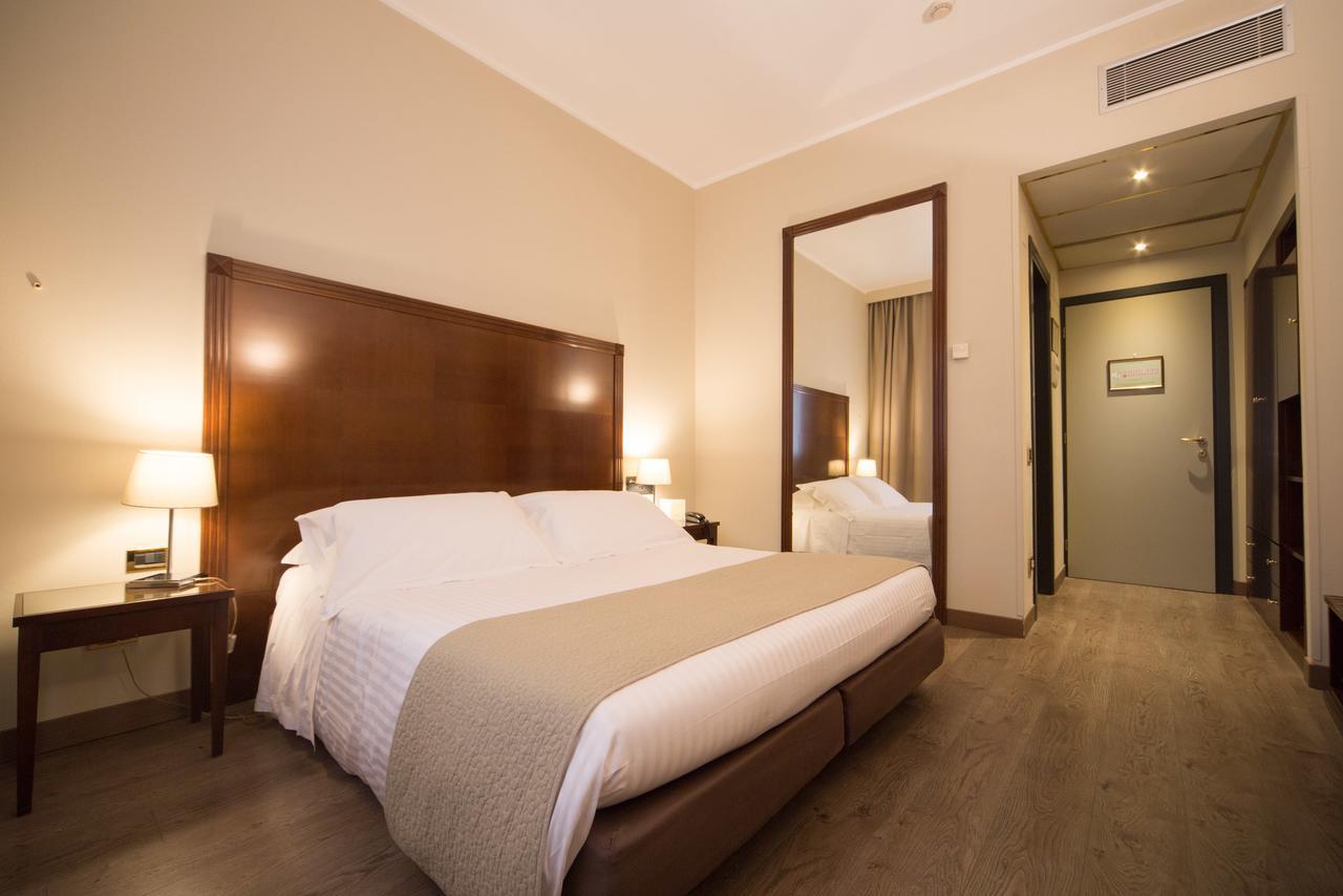 Hotel Motel Ascot Лиссоне Экстерьер фото