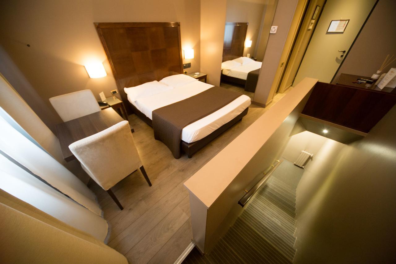 Hotel Motel Ascot Лиссоне Экстерьер фото